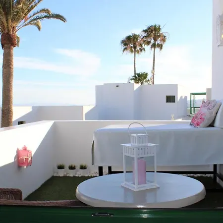 Divine Puerto del Carmen (Lanzarote)